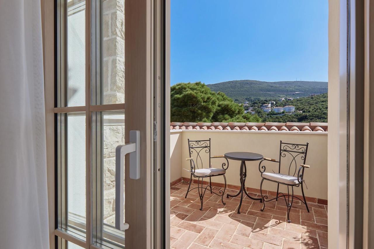  Image of Villa - 3 Bedrooms - 3 Bathrooms for Residential For Sale in Herceg-Novi-Lustica-Montenegro, Image 31